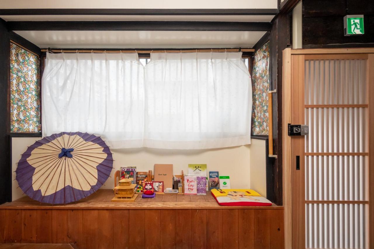 Guesthouse Oneworld Shijo四条京町屋 Kyoto Bagian luar foto