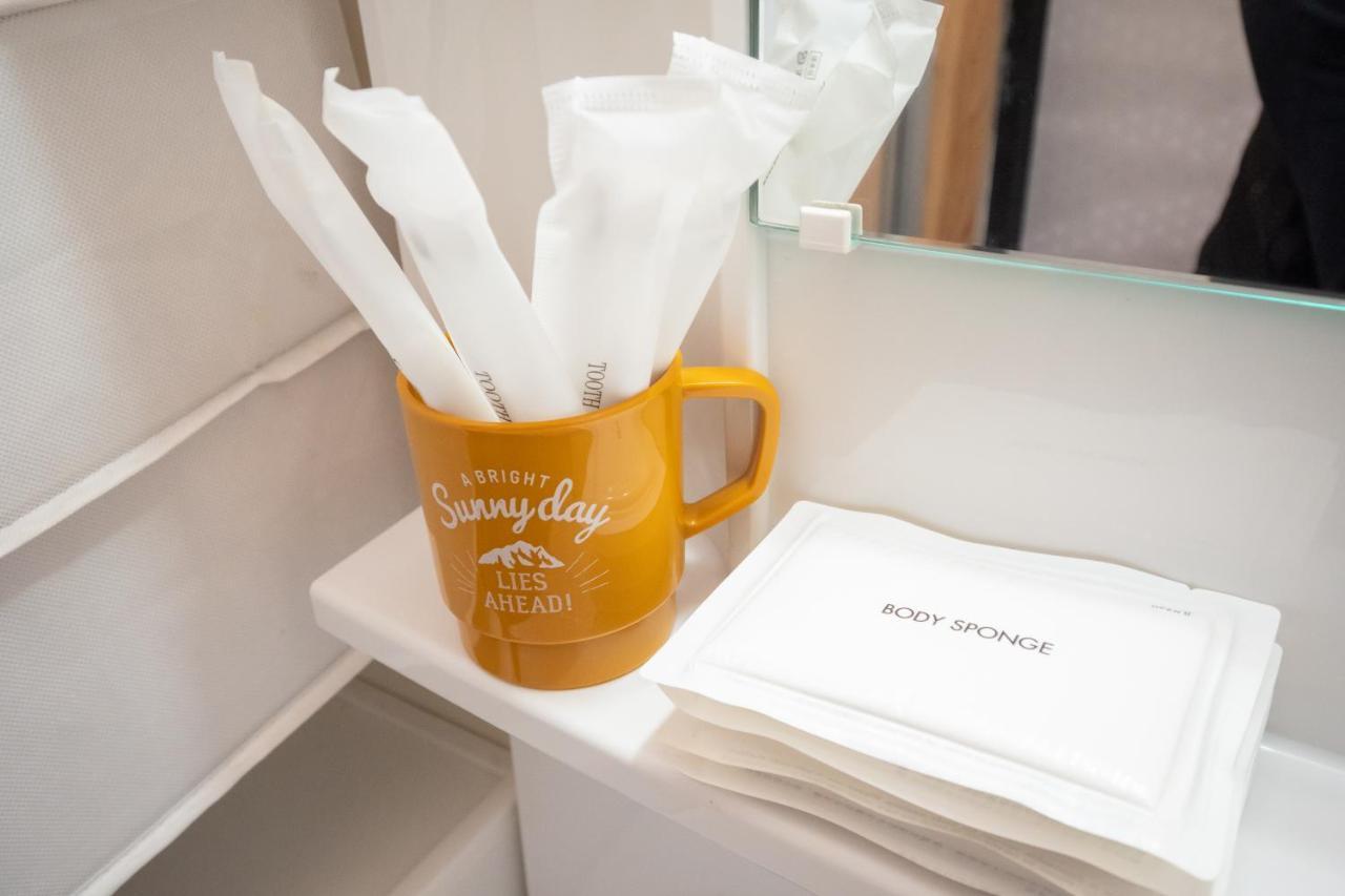 Guesthouse Oneworld Shijo四条京町屋 Kyoto Bagian luar foto