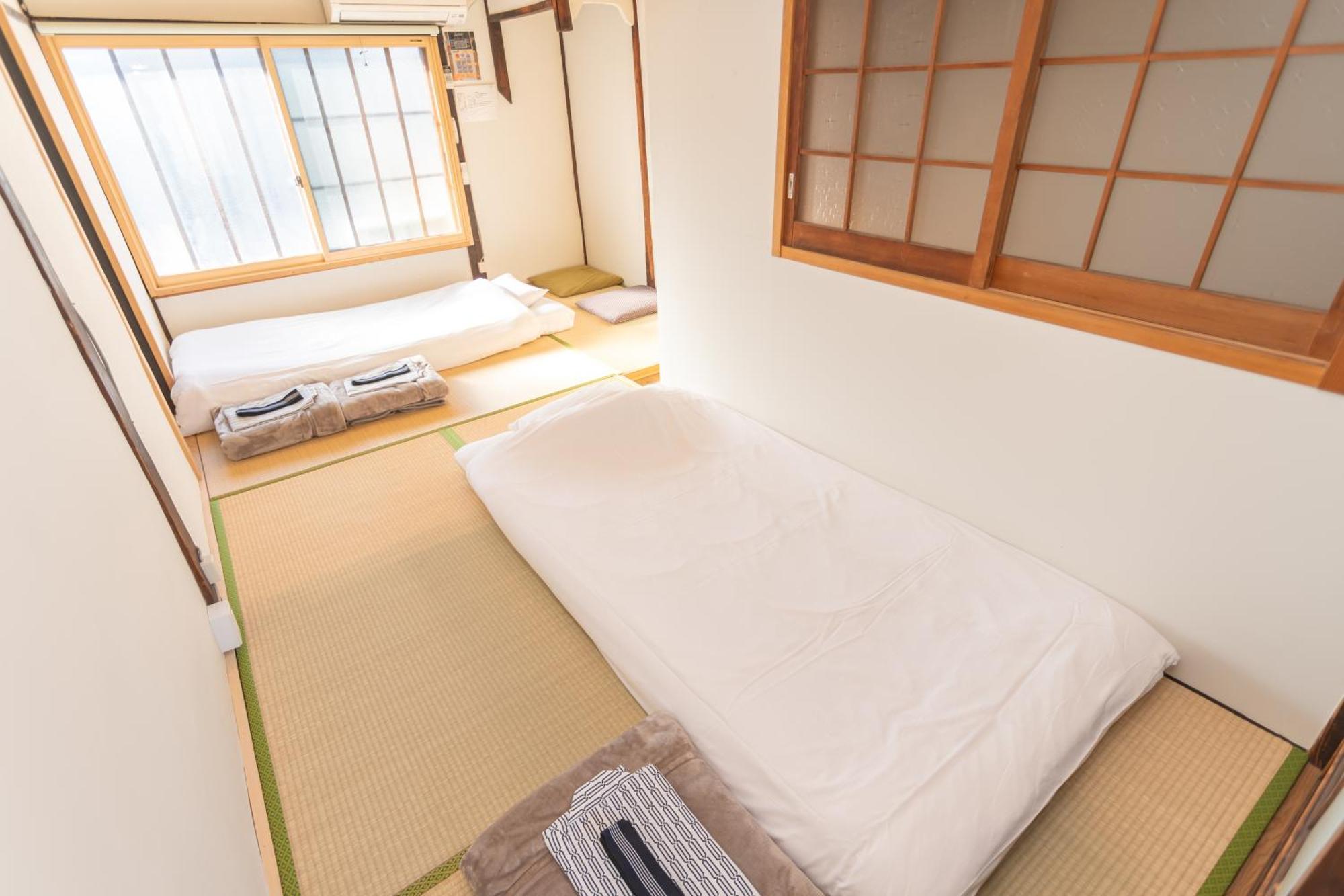 Guesthouse Oneworld Shijo四条京町屋 Kyoto Bagian luar foto